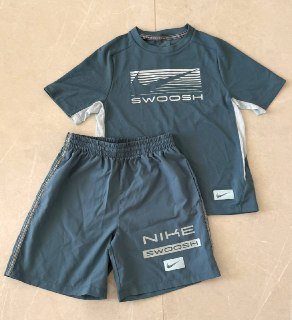 Спортивный комплект Nike для детей