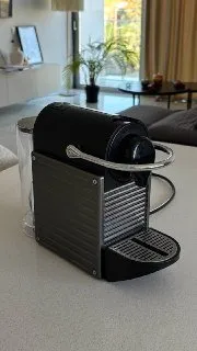 Кофемашина Nespresso в хорошем состоянии
