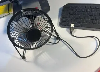 Настольный USB вентилятор