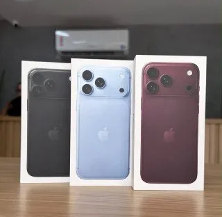 Новая линейка iPhone в наличии