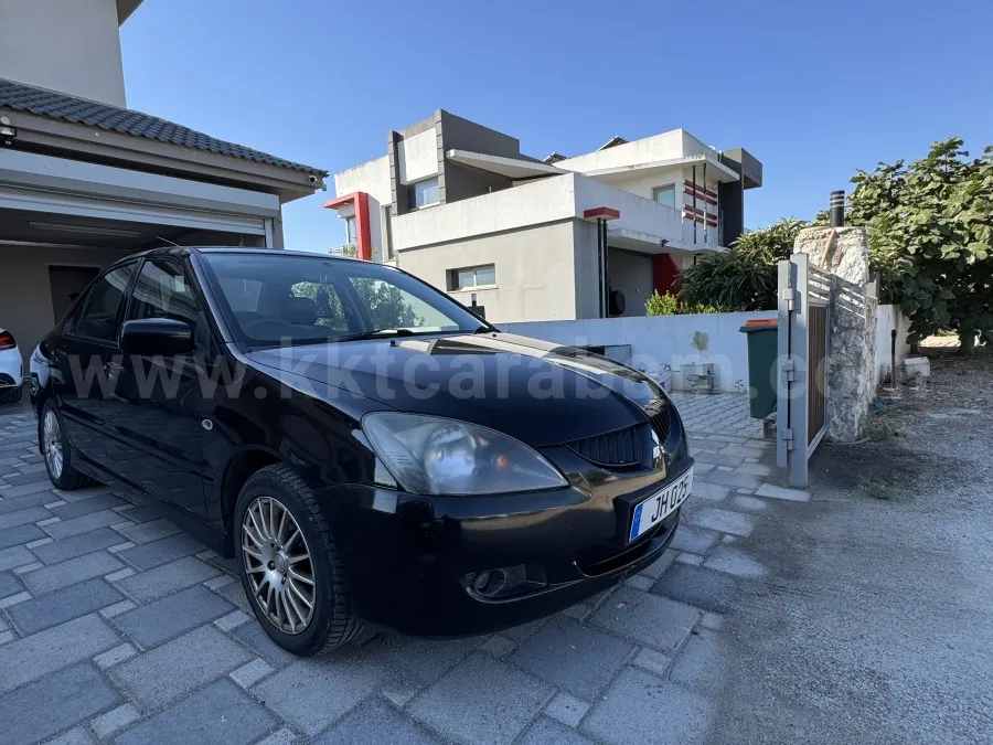 2004 Model Otomatik Mitsubishi Lancer