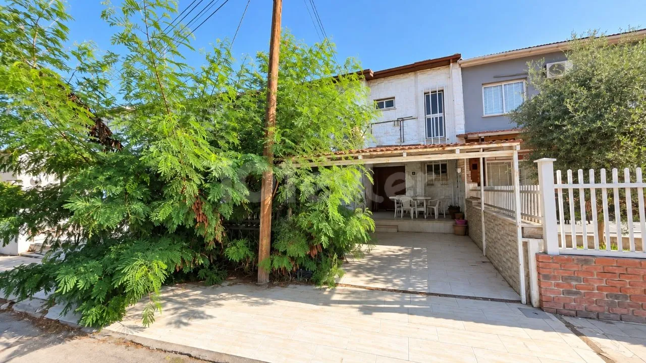 Mağusa DAÜ Yanı Sosyal Konutlar'da Kiralık Eşyalı 3+1 İkiz Ev £600